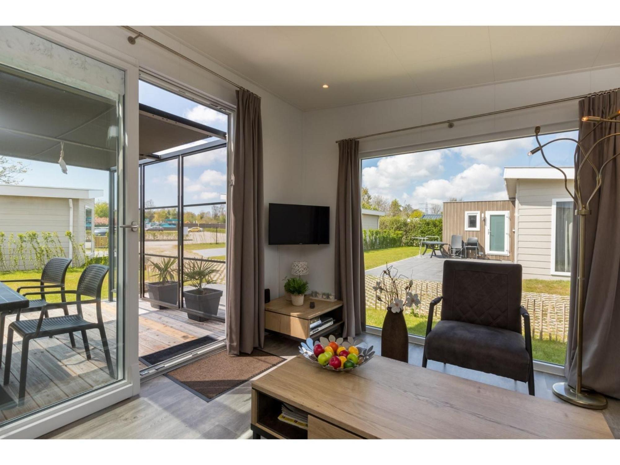 Brand New Chalets At 10 Minutes From The Oosterschelde Heinkenszand Esterno foto